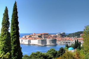 Billig Leiebil i Dubrovnik finner du her ➤ Våre tilbud på Bilutleie inkluderer forsikringer ✓ & ubegrenset kjørelengde ✓ Inntil 70% BESPARELSE!