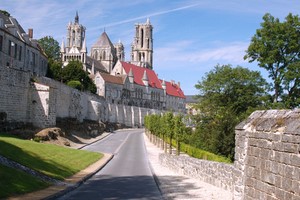 Alquiler de coches Laon